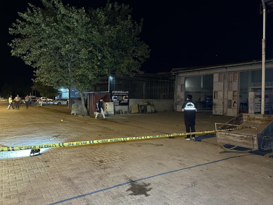 Uşak'ta Esnaflar Arasındaki Silahlı Kavga Kanlı Bitti