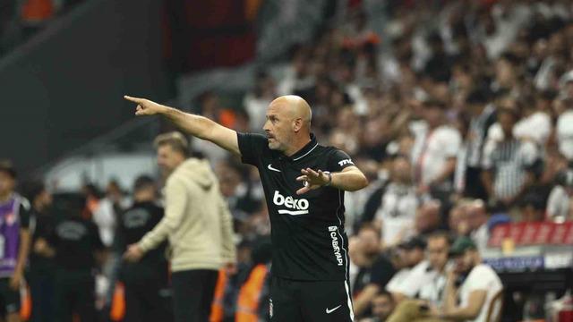 Vincenzo Italiano'dan Galibiyet Sonrası Önemli Açıklamalar: 'Daha Çok Çalışmamız Gerekiyor'