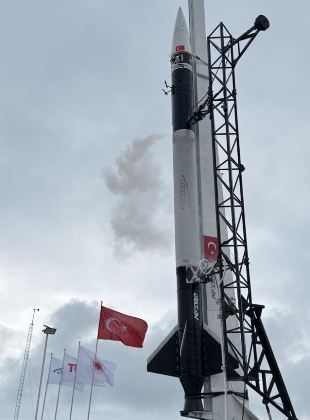 AW471276_02